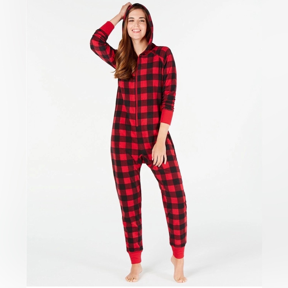Christmas Womenś Red and Black Buffalo  One Pieces Pajama Size M